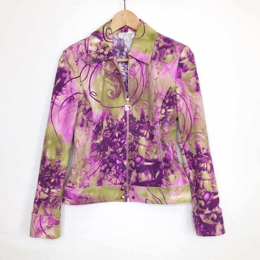 Saint John sport by Mary Gray, lilac floral design, printed jacket